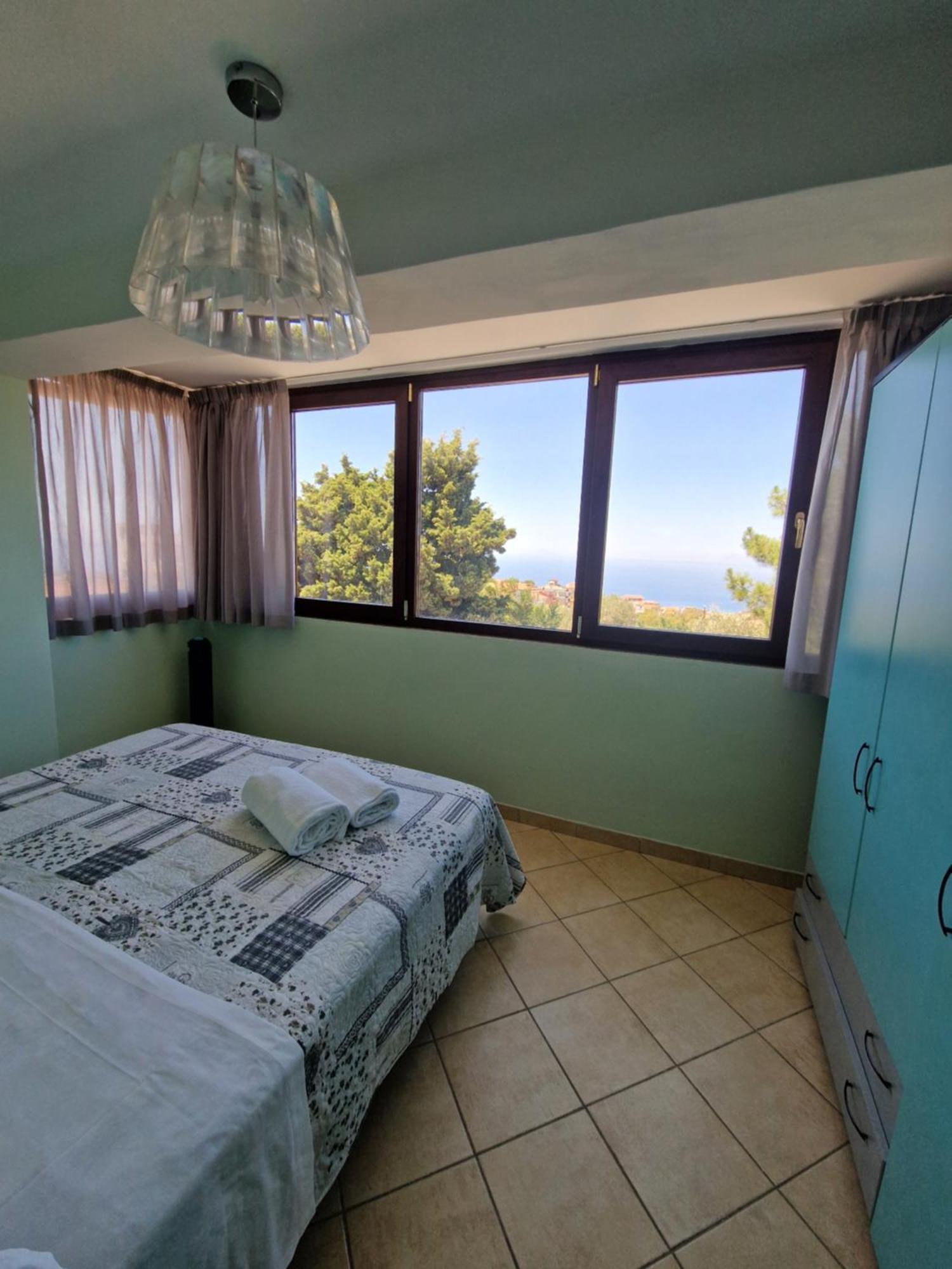 Вилла Franci E Aurora House Капо-д'Орландо Экстерьер фото